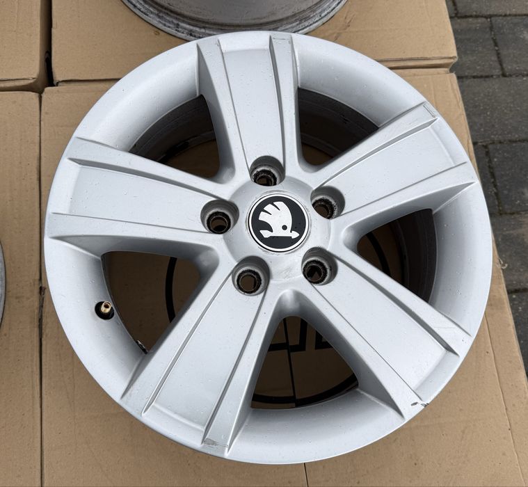 Oryginalne felgi Skoda 15" 5x112 Octavia Golf Touran