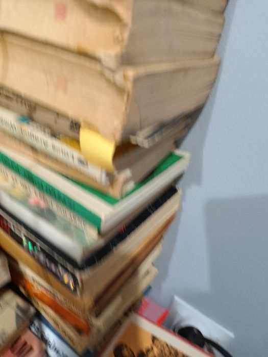 Karton książek Wyprzedaż