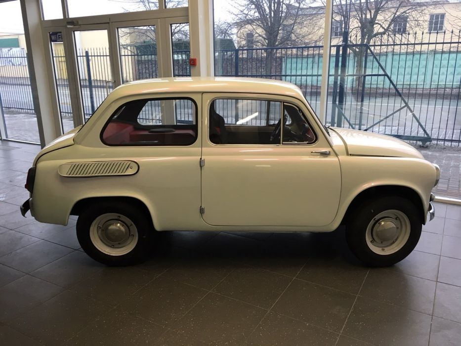 Автомобиль ЗАЗ 965