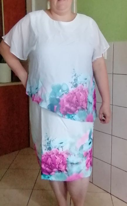 nowa sukienka rozmiar 54