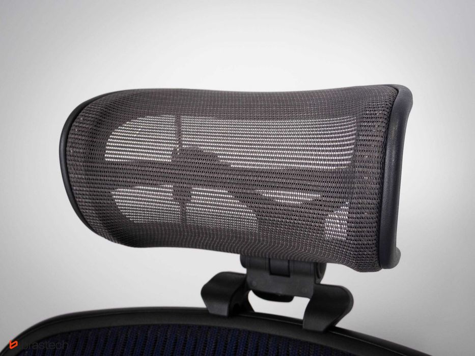 Fotel biurowy Herman Miller Aeron Classic B Niebieska Siatka Zagłówek