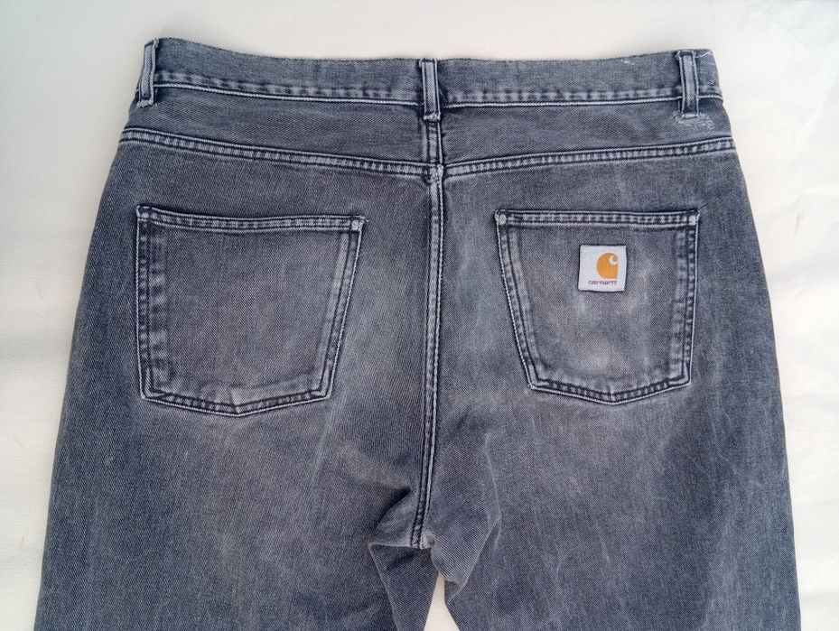 Широкі джинси Carhartt