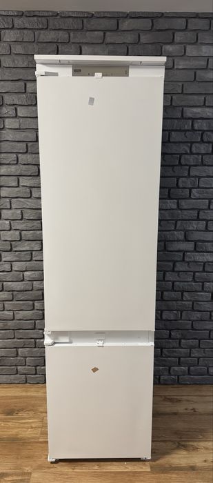 Lodówka Whirlpool WHC20 T593 P pod zabudowe