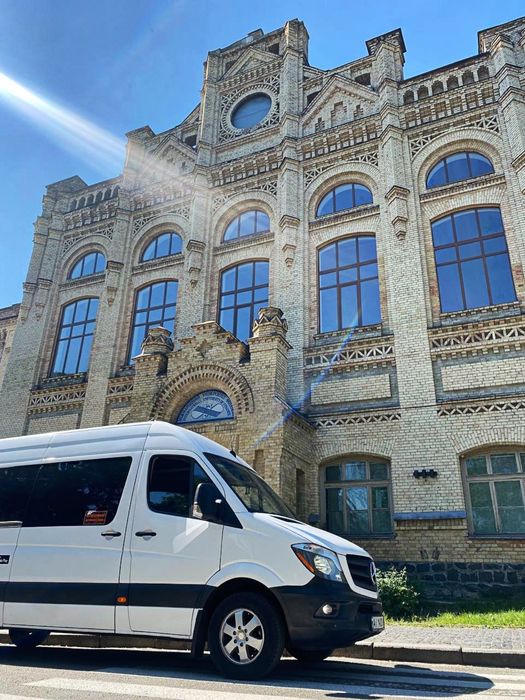 Пасажирські перевезення та оренда Автобуса та мікроавтобуса