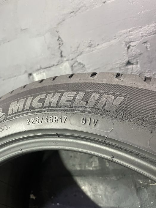 2шт 225/45 R17 Michelin Primacy 3