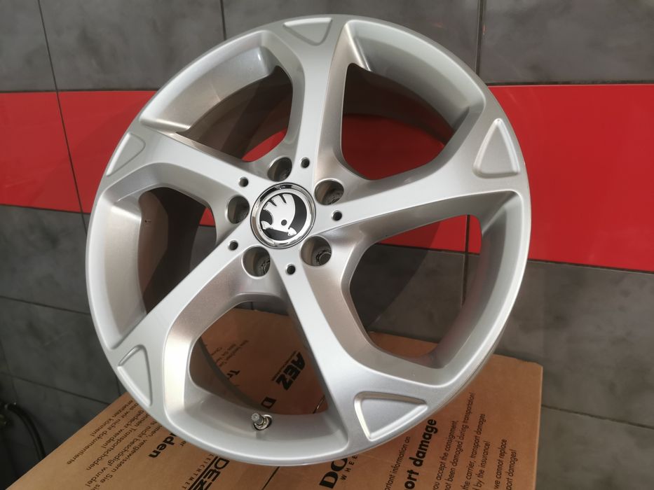 Felgi 18" 5x112 Skoda Octavia Karoq Superb VW Audi t Świdnik