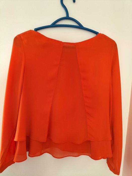 Camisola nova Zara com folhos XS