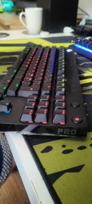 Klawiatura Logitech Pro YU0037