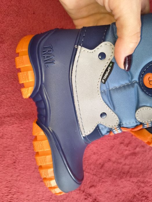 Śniegowce z wełną,Spirale dla chłopca, roz.28, Nowe z metką!