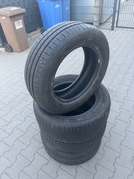 Продам комплект резини