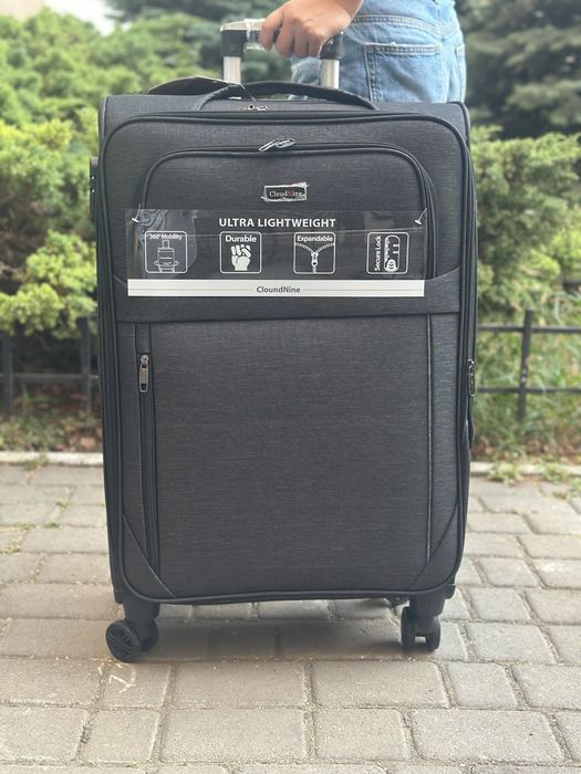 Чемодан размер Л 1799 s 799, XL 2699  грн акция и все размеры!