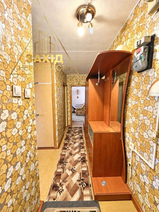 Трикімнатна студія 58 м², 2 поверх, неподалік ЦЕНТРУ