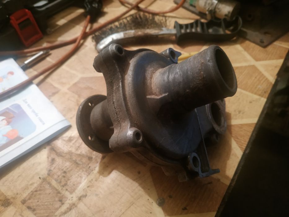 Помпа водяна Джили ск- ск1-ск2 За все шо на фото 600