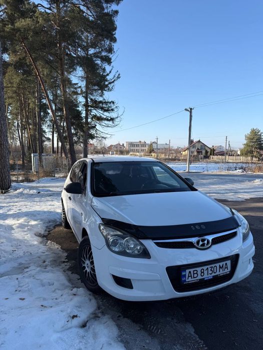 Hyundai i30.
