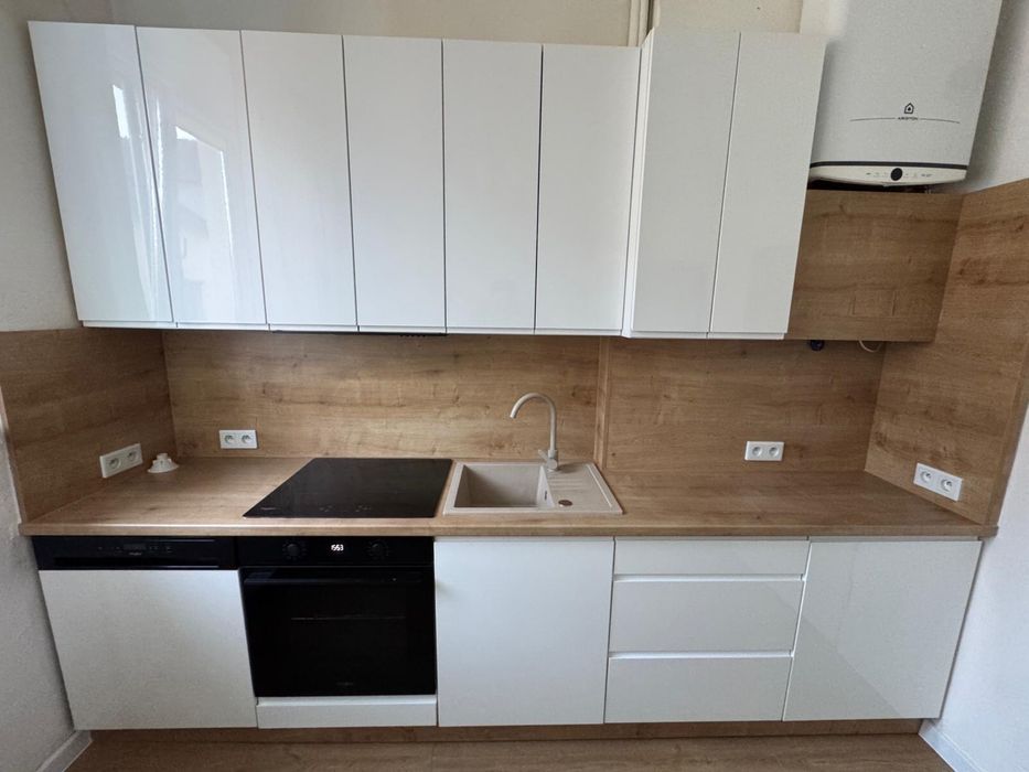 Wynajmę mieszkanie w centrum Krapkowic 3 pokojowe + piwnica i parking