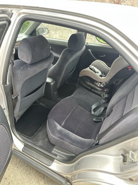 Honda Civic 1.5i ls vtec