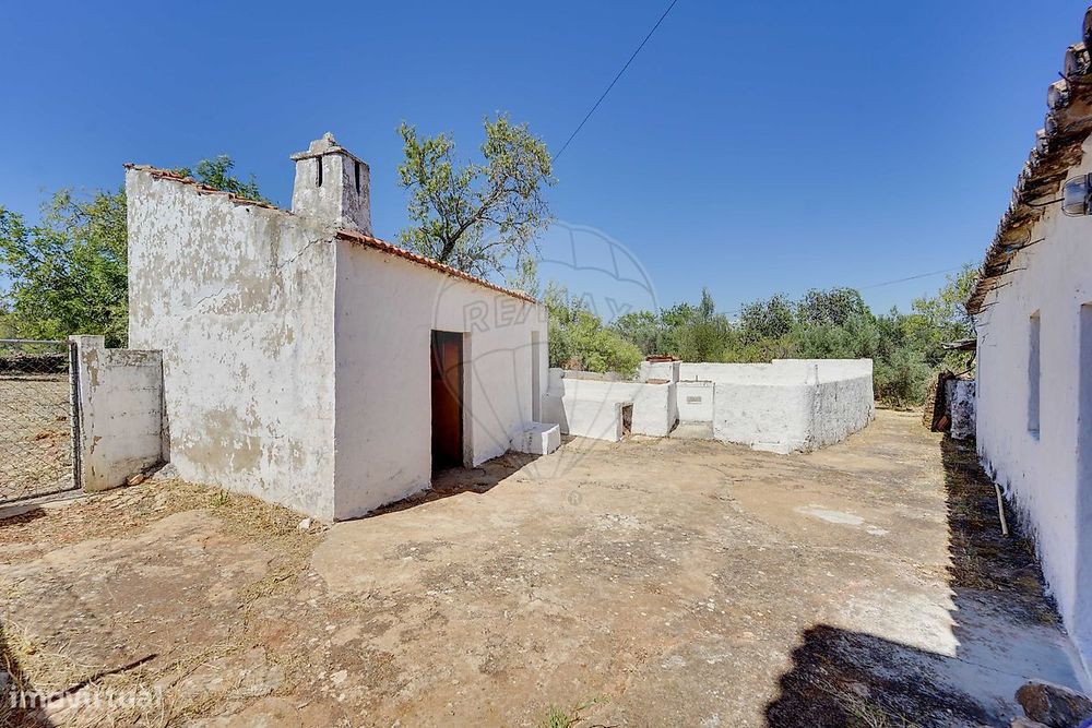 Moradia T2 para venda