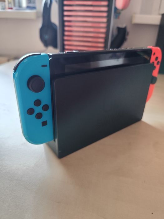 Nintendo Switch v2 Dobry Stan