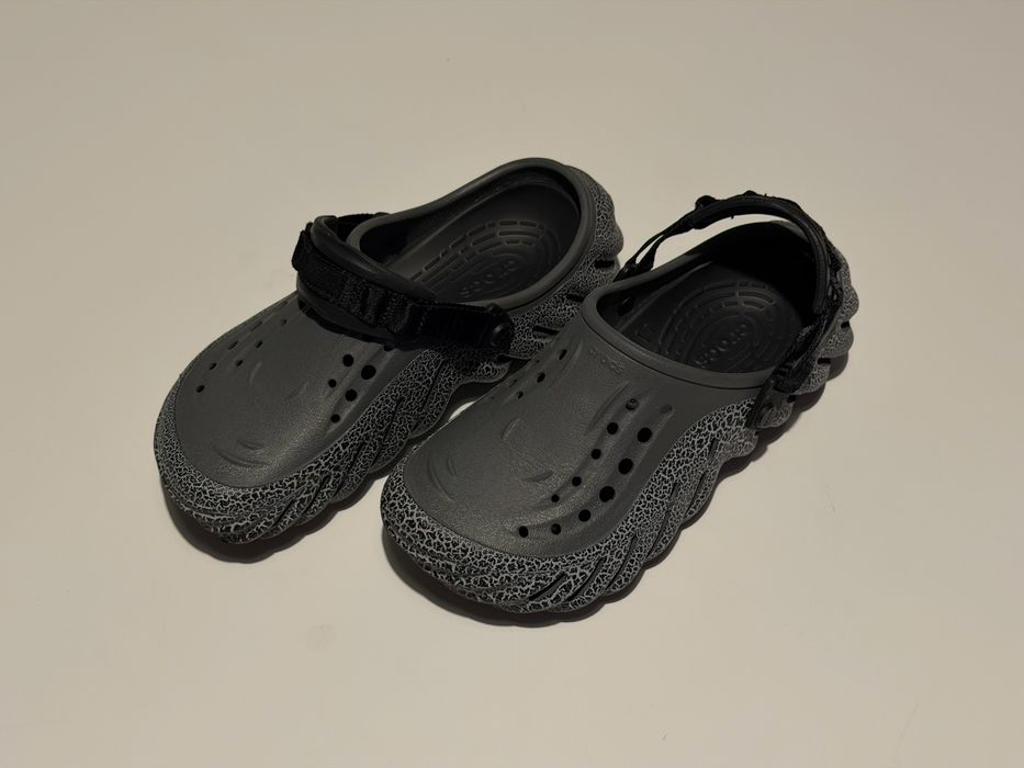 Шльопанці Crocs Echo Crackle Clog