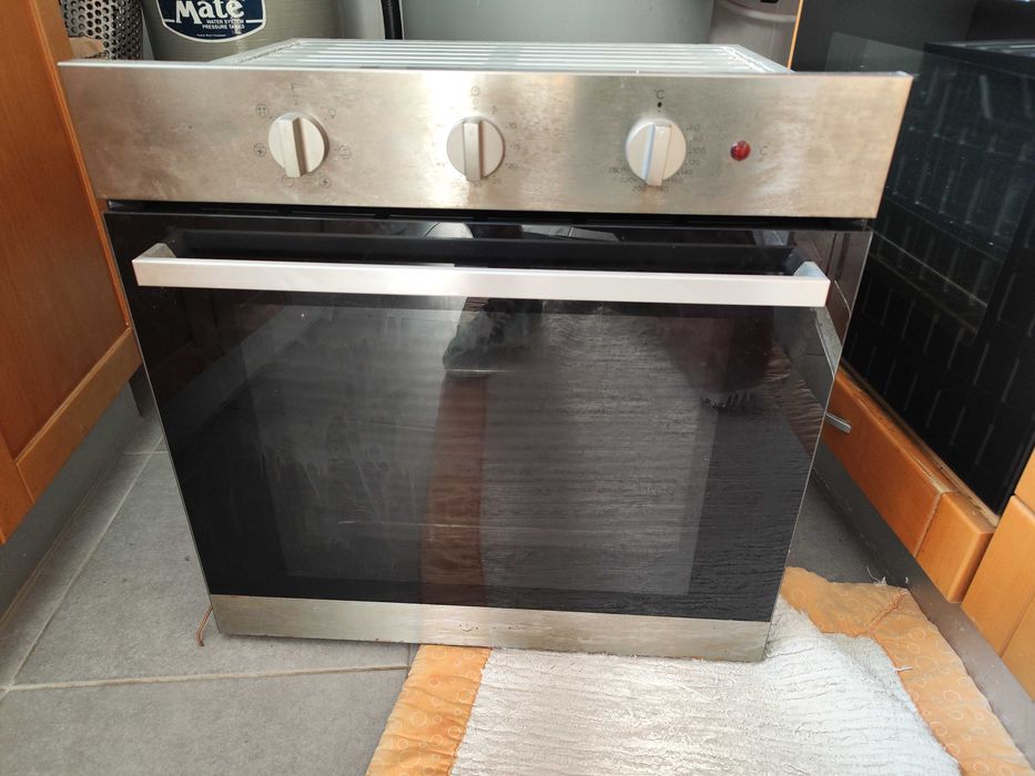 Vendo forno elétrico Indesit pouco uso