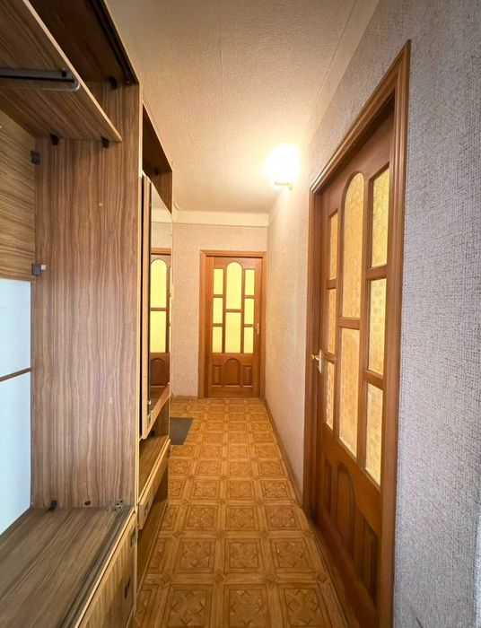 ПРОДАЖ 2 КІМНАТНОЇ КВАРТИРИ |Оболонський проспект 10,м.Оболонь 1хв пішки
