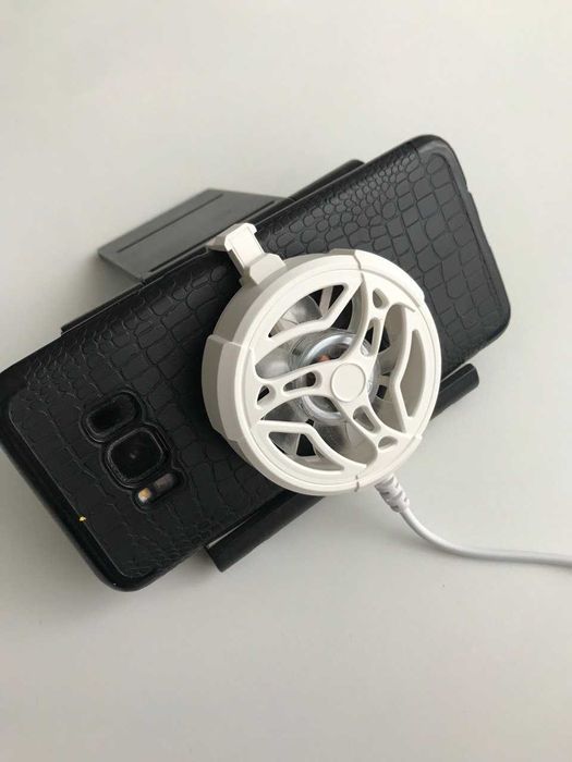 Кулер для телефону AL01 білий з підсвічуванням+напальчники у подарунок