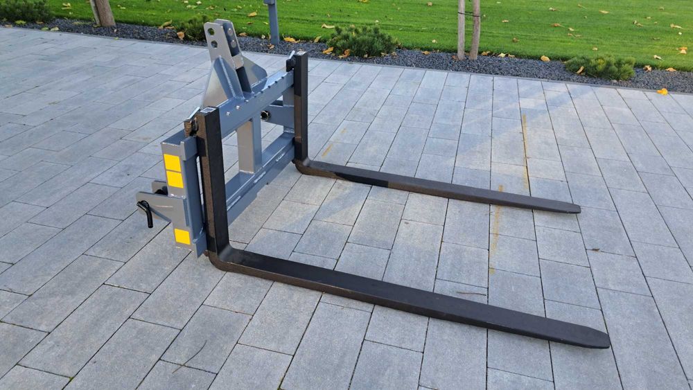 paleciak na tył ciągnika widły do palet 2 TONY TUZ ciągnika producent