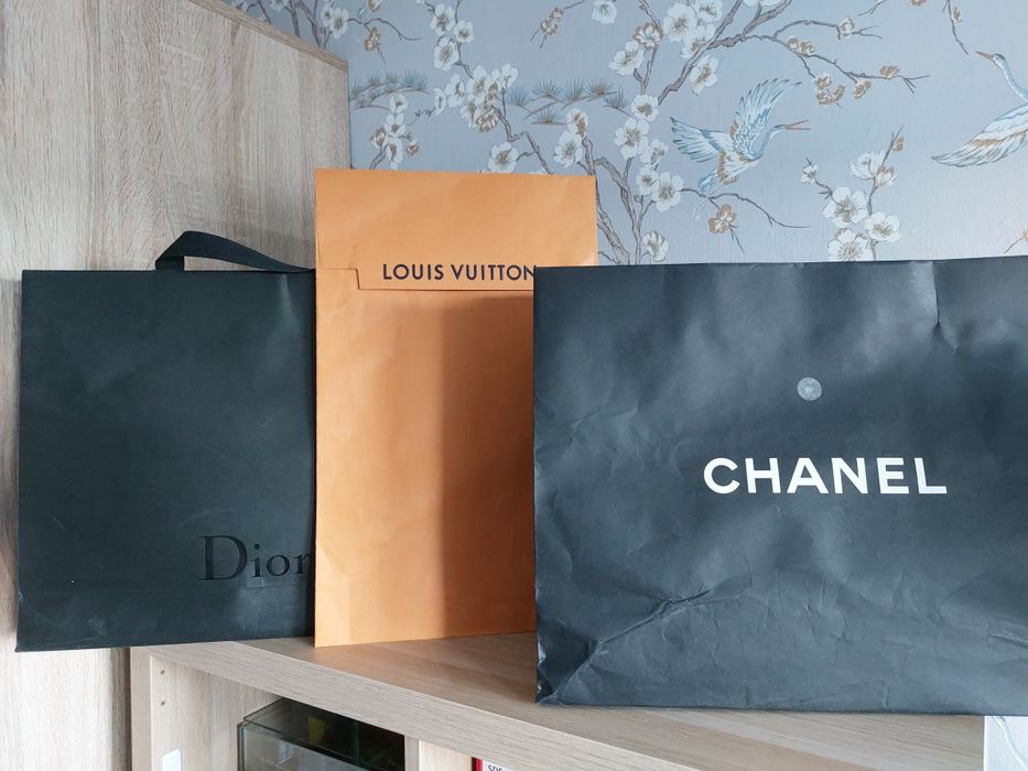 Zestaw trzeba papierowych toreb Dior Louis Vuitton Chanel  oryginalne