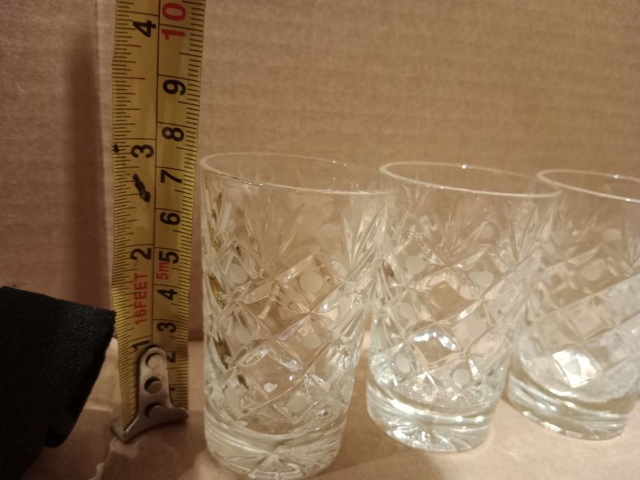 Szkło z czasów PRL-u 4 kiliszki