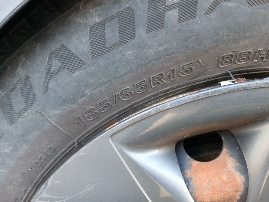 Jante frente direita HYUNDAI i20 (GB)