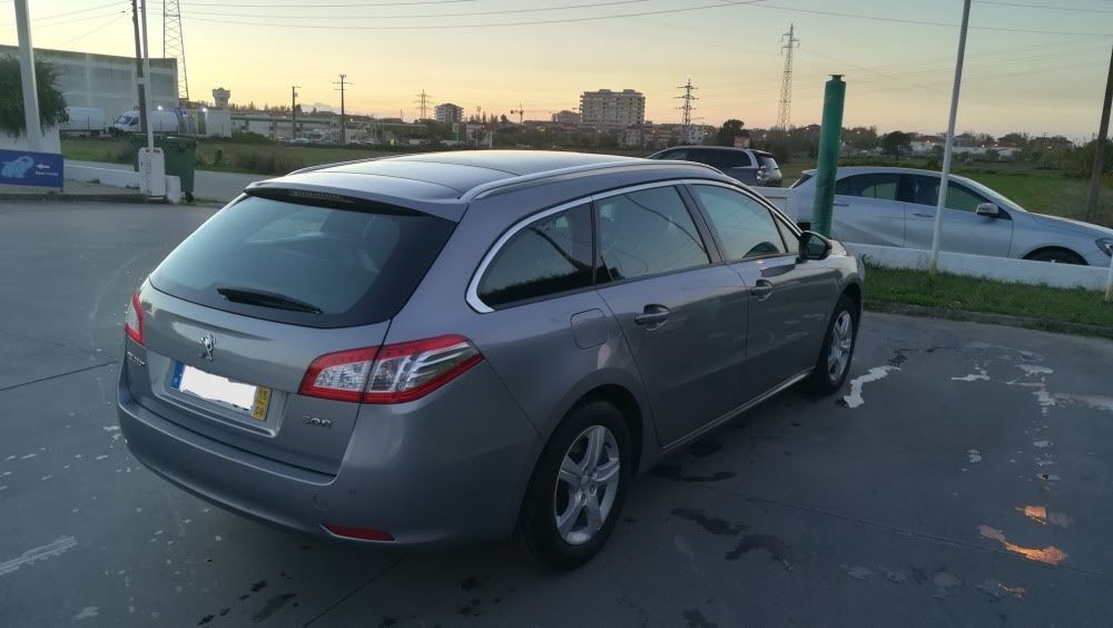 Peugeot 508   Blue HDI