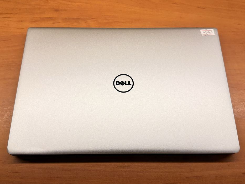 Dell XPS 13 9360, FHD IPS Touch, i5-7200U, 8 RAM, 256 m.2