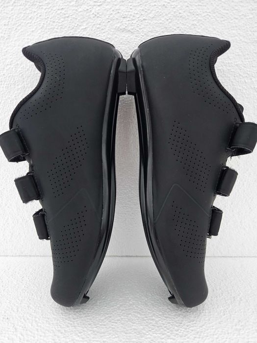 Sapatos AGU / Mavic nº42 (Novos)