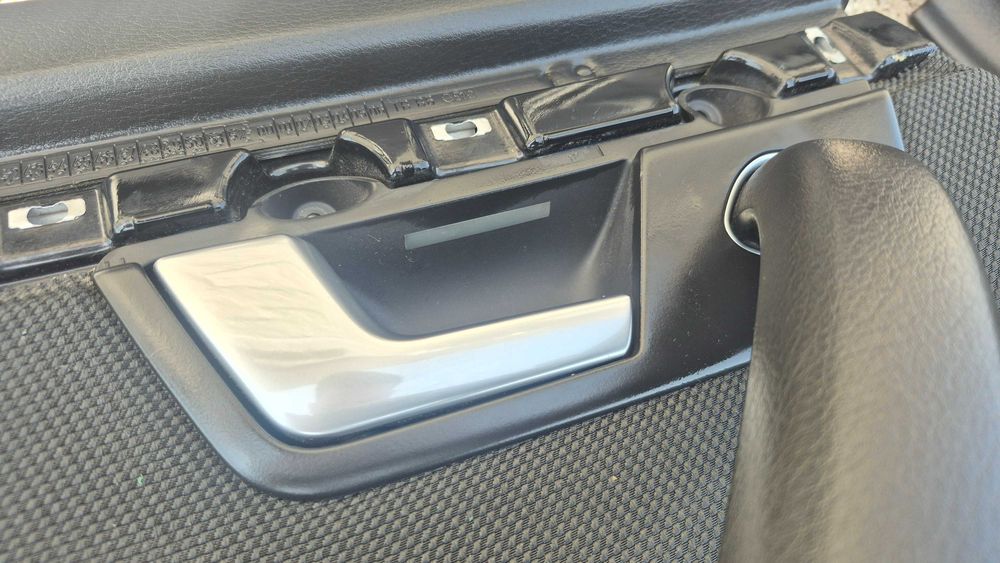 »Quartelas/ Forras das portas AUDI A4 B6-B7 (8E)2000-2008 - SLINE ORIGINAIS em excelente estado* - PRETAS!