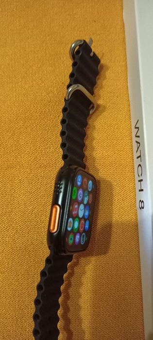 Watch 8 ultra смарт часи.