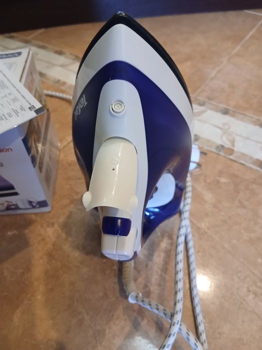 600 грн Праска Tefal 1330 VIRTUO Нова