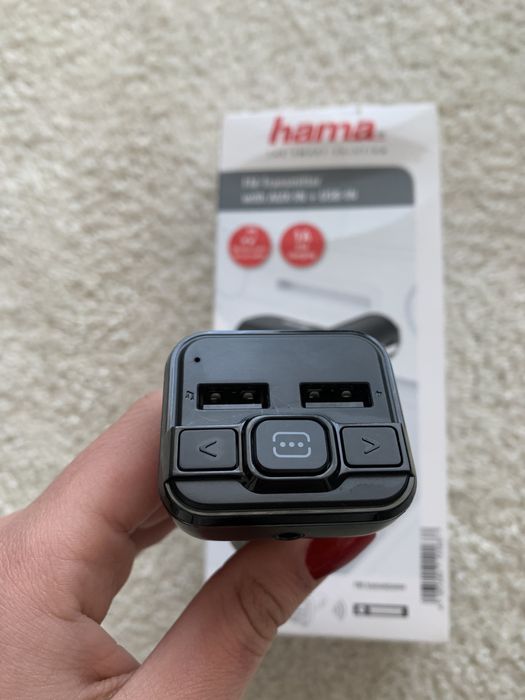 Transmissor FM com AUX-IN + USB-IN