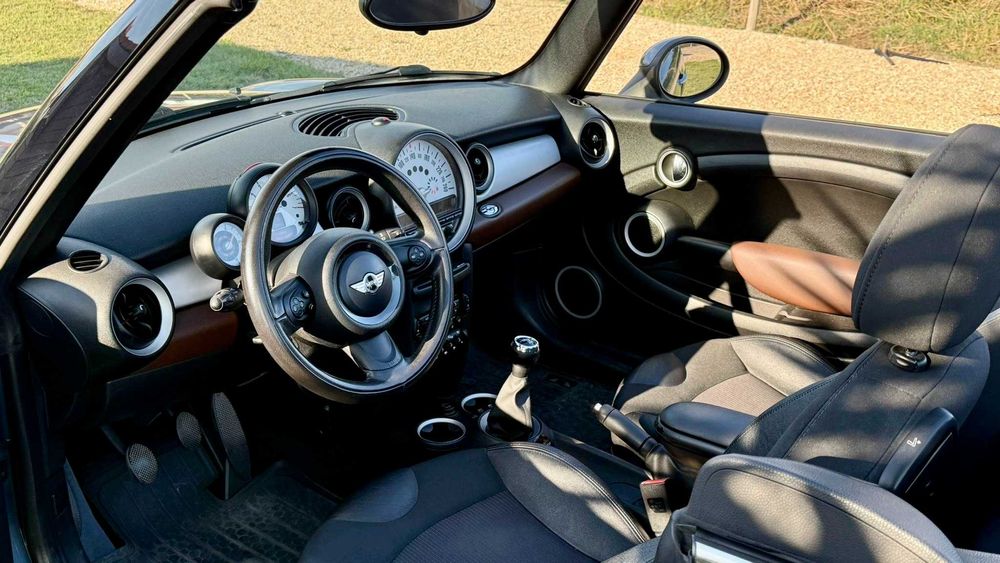 Mini Cabrio Cooper D Nacional