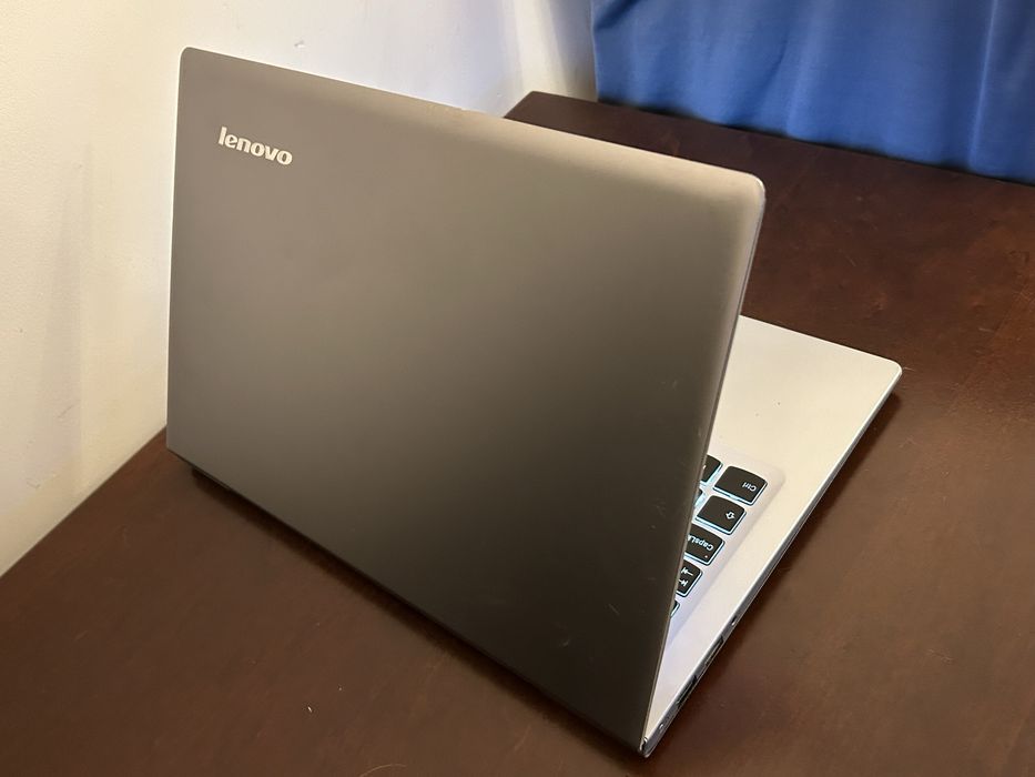 Laptop Lenovo U330P 13" cali Metalowy i3-1.7GHz/nowy SSD 512GB/8GB RAM