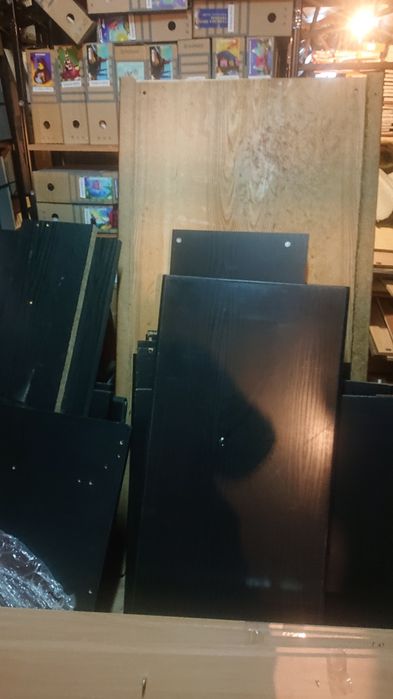 Из ДСП листы, полки, столешницы,для кухни дверцы