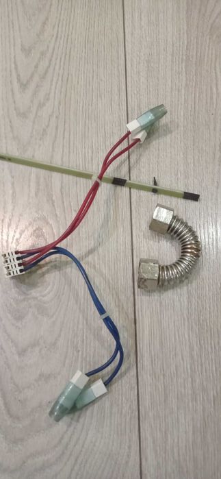 Бойлер Ariston потік бак запчастини робочі