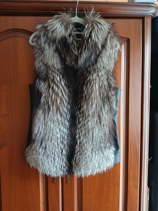 Kamizelka futrzana ze skóra