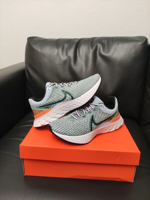 Оригінальні кросівки Nike React Infinity Run Flyknit 3 Turkusowo