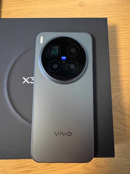 Vivo X300 PRO 256Gb com Fatura/Garantia + Extras