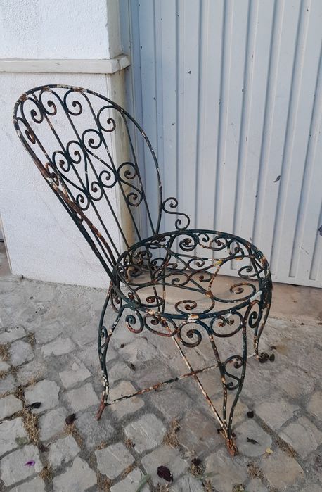 Cadeira em ferro