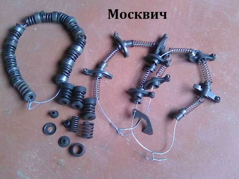 До ІЖ запчастини двигуна, комплект пружин, коромисел.