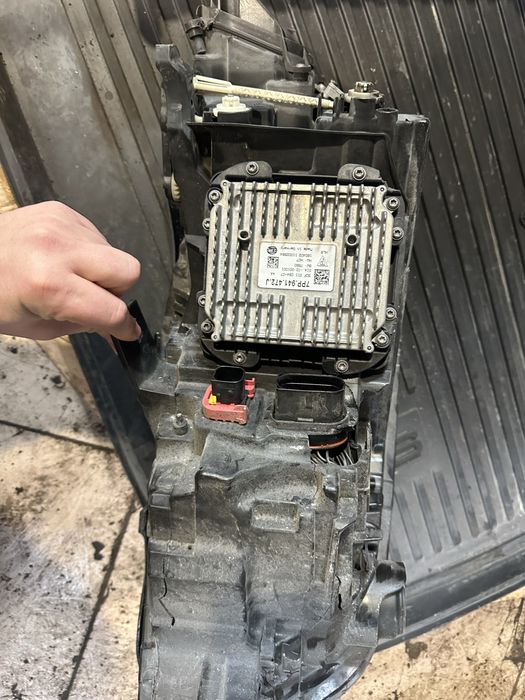 Audi A6C7 фул лед права