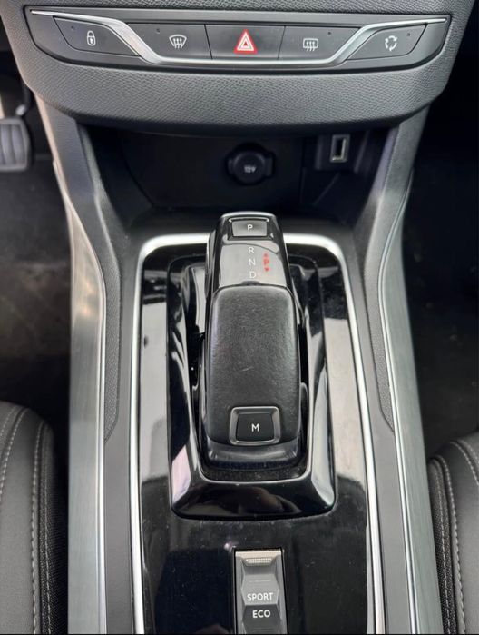 Peugeot 308 SW1.5 D — photo 4