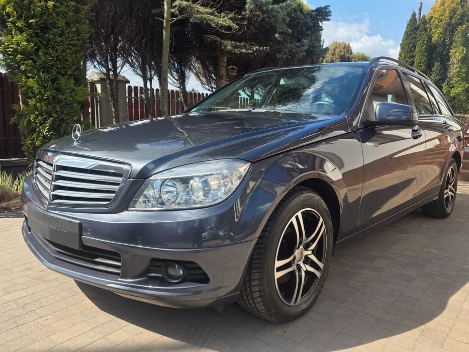 Mercedes-Benz Klasa C Super stan