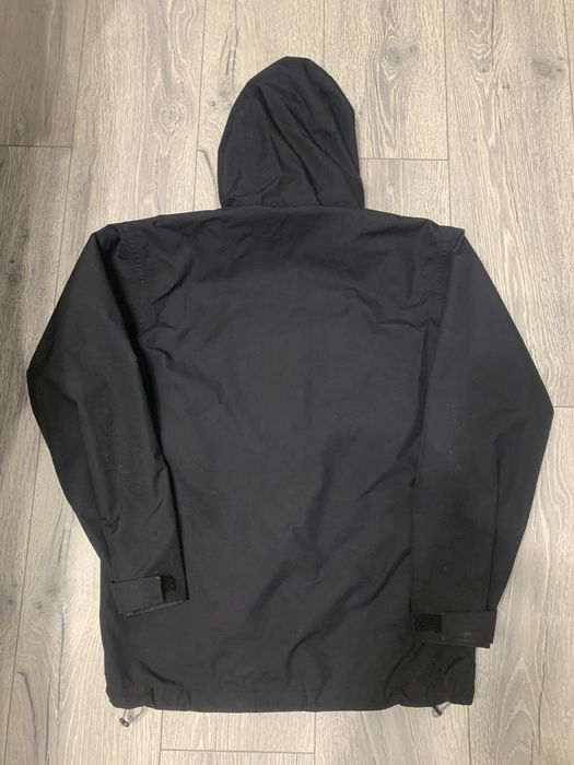 Вітровка Berghaus